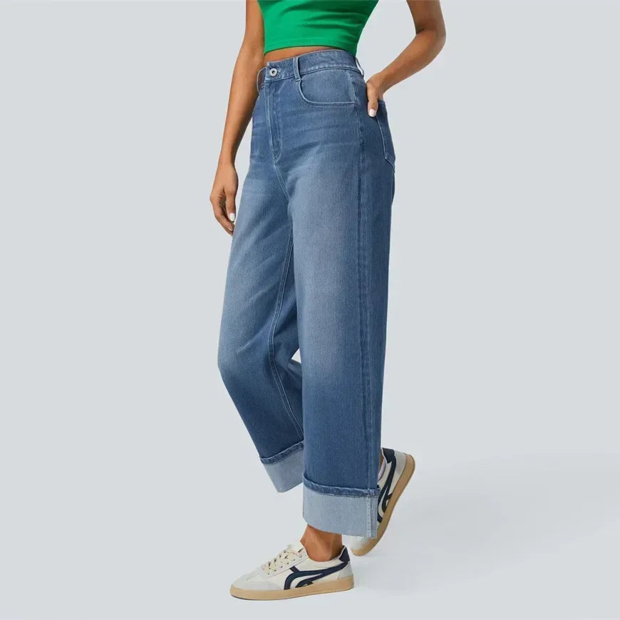 Women’s Wide-Leg High-Waisted Jeans